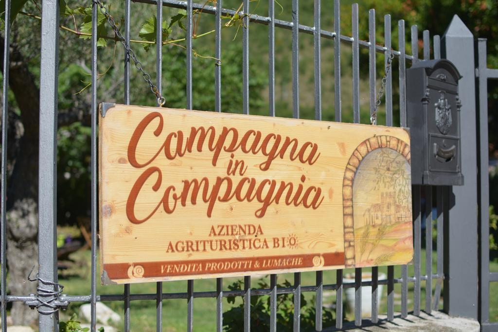 Agriturismo Campagna In Compagnia Vallo di Nera Eksteriør bilde