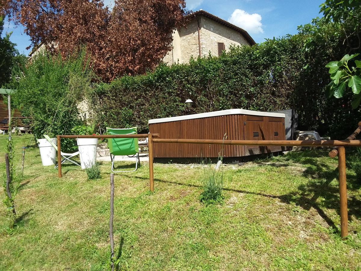 Agriturismo Campagna In Compagnia Vallo di Nera Eksteriør bilde